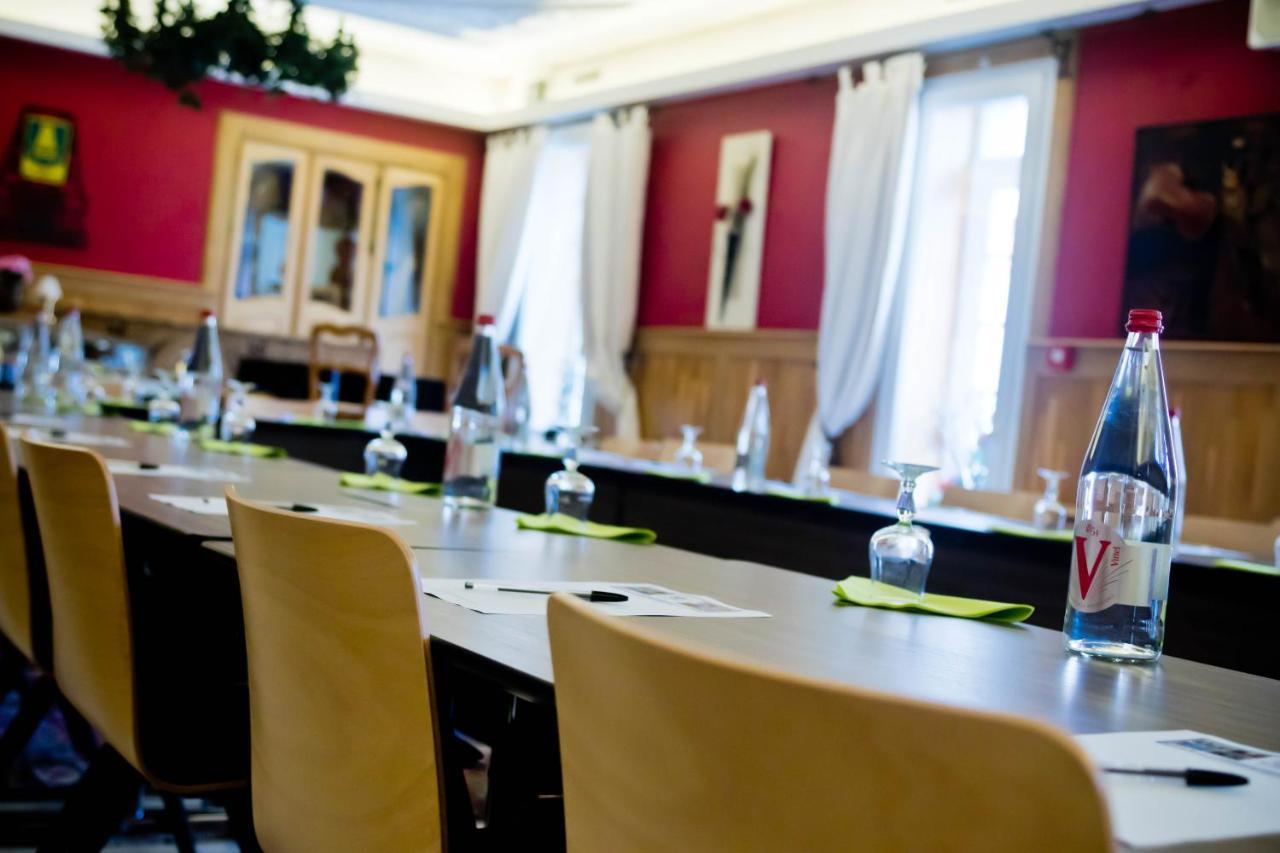 Hotel Et Spa Le Lion D'Or Pont-Évêque Εξωτερικό φωτογραφία