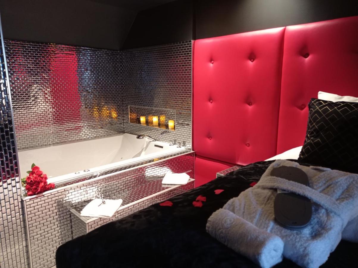 Hotel Et Spa Le Lion D'Or Pont-Évêque Εξωτερικό φωτογραφία